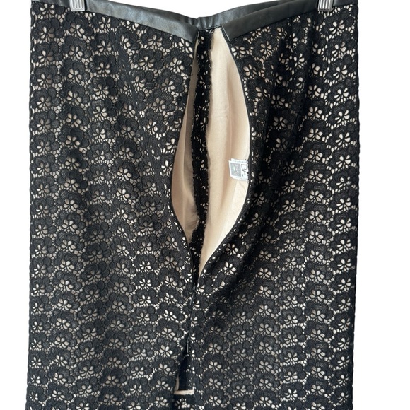 Diane Von Furstenberg Stevie Acorn Black Lace Faux Leather Trim Pencil Skirt 10 - Picture 4 of 9